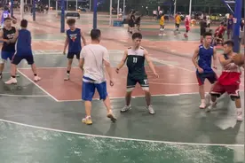 周末没事运动运动，广东人篮球打的 的确好视频封面