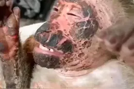 印度电工猴哥违规操作苦不堪言，为了几两碎银像生活低了头