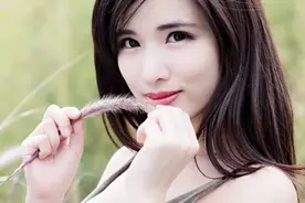 当女人疲惫不堪时，你需要做安抚几个小动作，男人你别不会视频封面