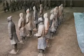 西安临潼秦兵马俑是如何发现的！