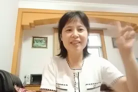 叛逆期的孩子抽烟 让父母发现用皮带抽 结果孩子离家出走三天视频封面