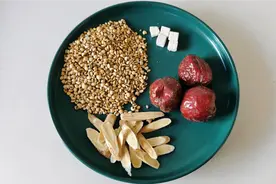 老中医推荐的气虚型肥胖的应对方法，每天喝上几杯，轻松变苗条视频封面