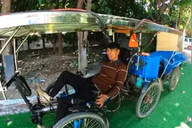 东北大神解锁全新玩法躺骑进藏，每天开销十几块钱五个月抵达大理视频封面