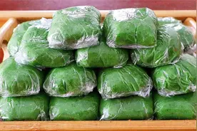 做青团20年的经验，按照这做法，翠绿不变硬，放3天依然软糯好吃视频封面