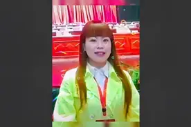 姚威妈妈许敏笑靥如花，与世无争恬静温婉端庄大气，更让人心疼她视频封面