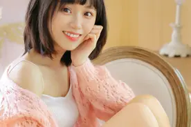 全网极品美女变装秀，魔鬼般又火辣的身材，一定要准备好纸巾视频封面