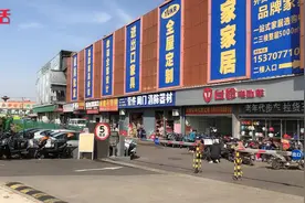 上海宝山最大的摩配城，这里好多摩托车、电瓶车售卖维修，挺齐全视频封面