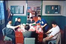 （激情的岁月）电视剧视频封面