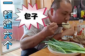 心仪用当地土猪肉炼肉滋啦，蒸了9锅大包子，胖小一炖造了6个