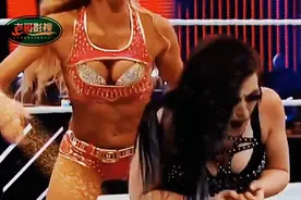 女人狠起来比男人都厉害，外国女运动员比赛现场视频封面