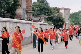 博白双龙呈凤村，双胞胎一起考上清华大学