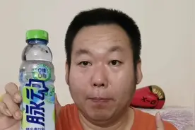 脉动新推出的零糖饮料真的不升糖吗？糖尿病人老王喝一瓶验证一下