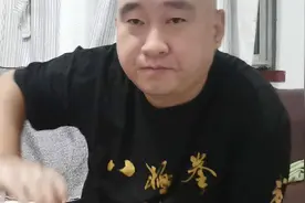 西安地铁保安处置失当，类似事件向片区警察学习。视频封面