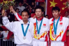 羽坛史上最强黑马！吉新鹏力克印尼天王叶城万，夺得男单奥运冠军视频封面