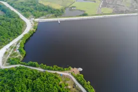 航拍肥东黑洼水库全景视频封面