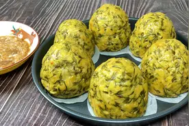 槐花窝头正确做法，又香又软，口感劲道，超好吃