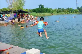 济南周边天然大泳池，既能游泳还能划船钓鱼视频封面