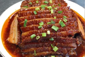 厨师长教你扣肉的家常做法，步骤详细，软烂入味下酒又下饭