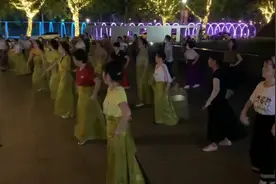锅庄舞《哈依姆嘿》