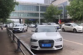 实拍洪水之后的郑州，马路上水已经退去，生活基本恢复正常