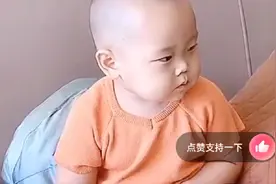 出来偶遇了，可能一不小心你就偶遇到小橙子和奶奶逛街了。