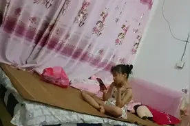 远嫁的姐姐回娘家，外甥女要在我家里住，视频封面