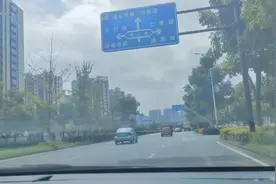 浙江省诸暨市，高楼林立、繁华似锦，房价才一万多点视频封面