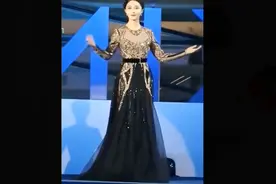 范冰冰与林心如同台秀视频封面