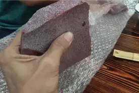 贵州石友来厂拜访，看朱砂原矿石长啥样，跟市面红色模压品啥区别视频封面