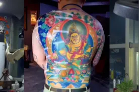 满背纹身哪个位置最疼？200多斤的大汉都瑟瑟发抖！视频封面