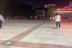 小乱or大乱？还是随地大小乱？视频封面