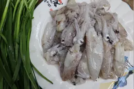 胶东大厨分享“韭菜炒海兔”的做法，详细易学美味，果断收藏了视频封面