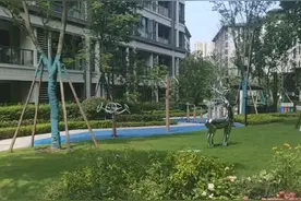 大家帮忙转发一下，重庆金科的房子出现严重质量问题无人整改视频封面
