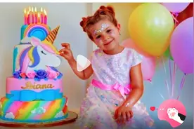 爸爸和哥哥给小女孩准备生日惊喜，小女孩非常感动视频封面
