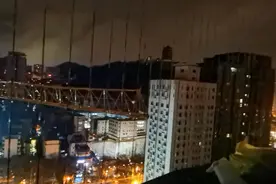 贵州中医学院附属医院皮肤科 夜色美 心情舒畅视频封面
