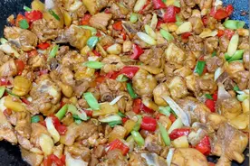 厨师长教你湘菜姜爆鸡的家常做法，步骤详细，鲜香微辣下酒又下饭