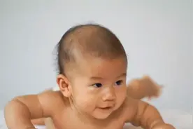 各位阿姨大家好，北京富喜家政育儿嫂单上线啦，待遇好，先来先到视频封面