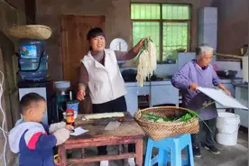 贵州有名的特色美食，是打工人回家的最爱，粉丝：看的都流口水了