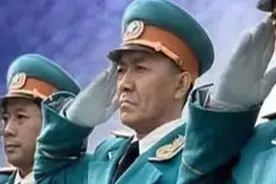 亮剑:楚云飞强占安化县用心险恶，老李决定孤身赴约楚云飞视频封面