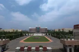 高考报考74--许昌学院（地区优势产业带领出来优势学科）