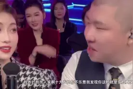 彤彤生病了二驴每天下班去照顾她视频封面