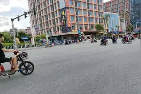 听说广州天河区白云区各有一个员村，所以小伙带大家看看白云员村视频封面