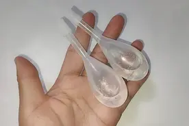 睡觉前，在手上抹点开塞露，作用太神奇了，知道的人并不多视频封面