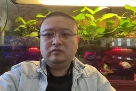潭聚舍聊养鱼~金鱼的混养图片