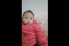3岁萌娃把粑粑拉裤子里，妈妈发飙了！视频封面
