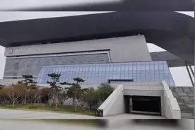 南阳读书学习好去处，三馆一院之图书馆