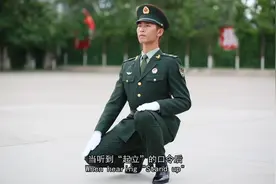 三军仪仗队李振队列示范演示