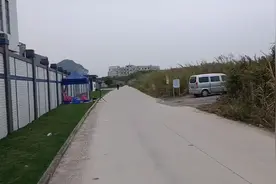 大朗松山湖华为厂员工，疫情原因不能上班，我们厂5天8小时点赞视频封面