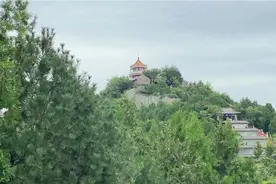 百望山森林公园位于海淀区，属太行山余脉，有太行前哨第一峰美称视频封面