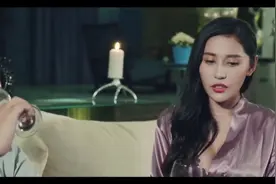 男人只要有钱，长相都不是问题，身边总是美女如云视频封面